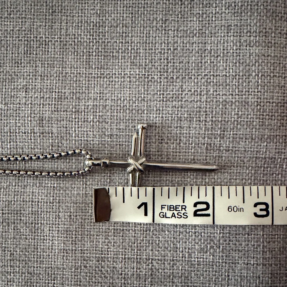N/A silver tone